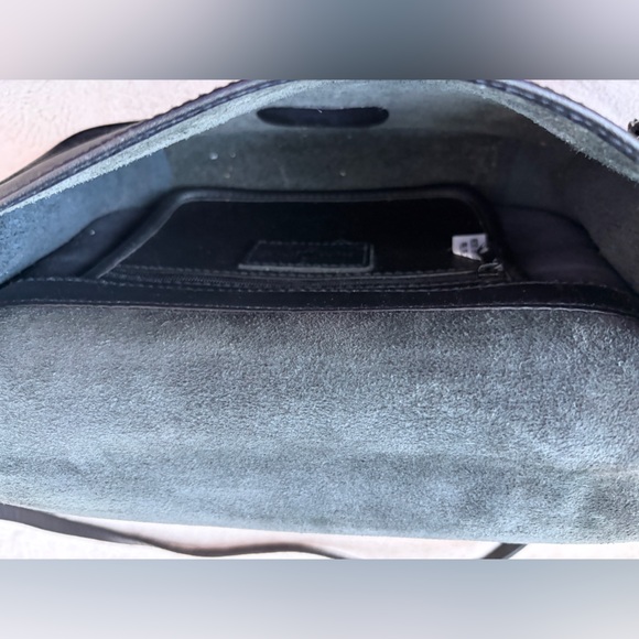 Vintage Hunt Club Black Leather Crossbody Bag - Picture 9 of 16